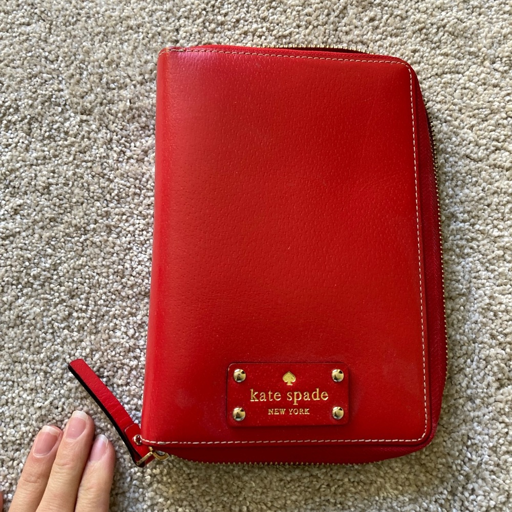 Day planner Kate spade (matching wallet)